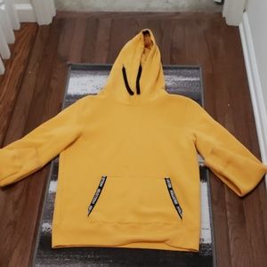 logo tape crewneck sweatshirt hollister